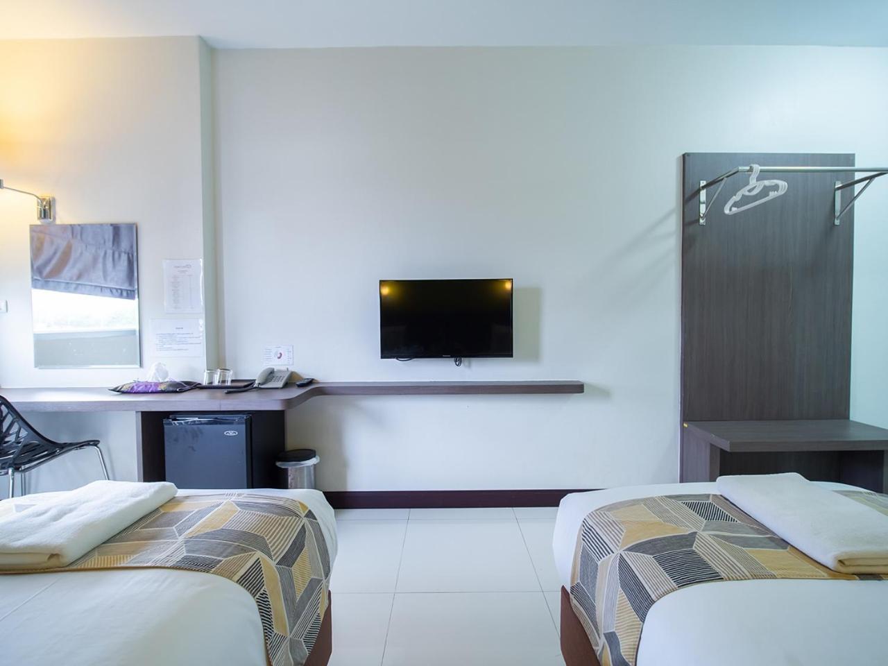 Fortune D Hotel Maesot Mae Sot Exterior foto